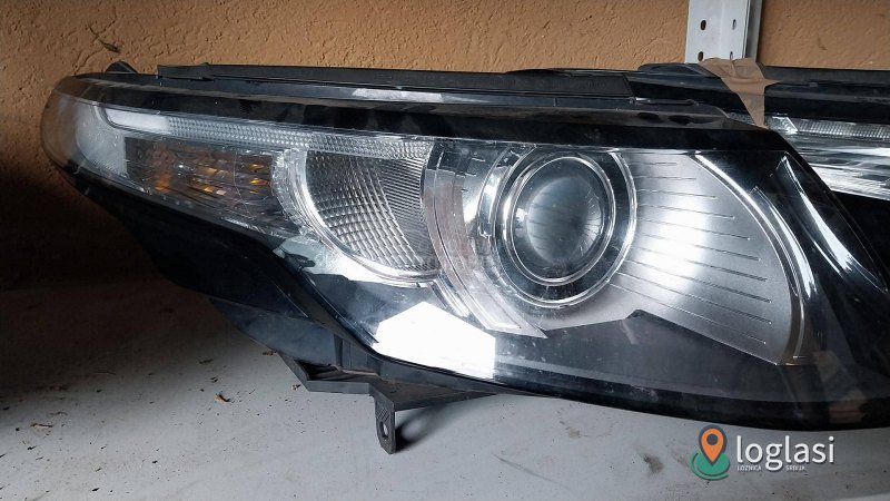 Prednji far levi i desni za Land Rover Range Rover Evoque od 2010. do 2018. god